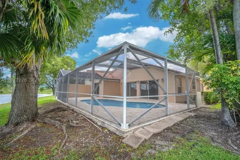 467 SW 191st Terrace Pembroke Pines FL 33029