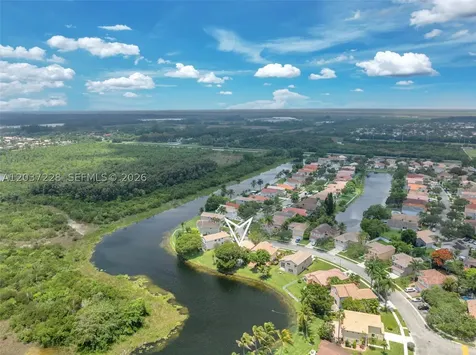 467 SW 191st Terrace Pembroke Pines FL 33029