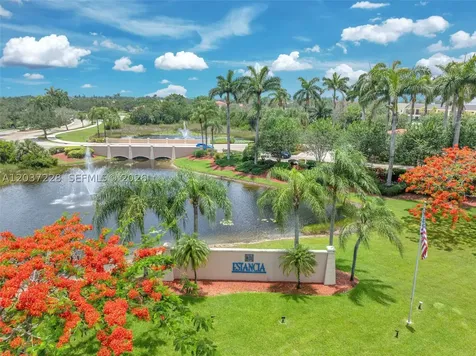 467 SW 191st Terrace Pembroke Pines FL 33029