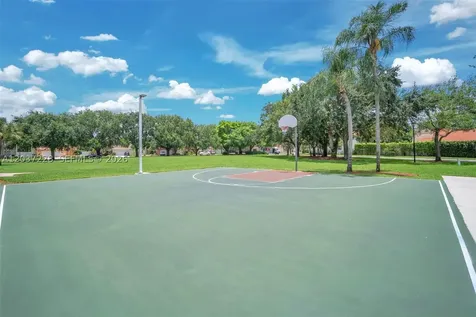 467 SW 191st Terrace Pembroke Pines FL 33029