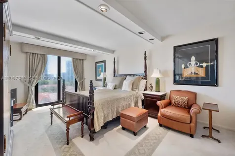 19667 Turnberry Way Aventura FL 33180