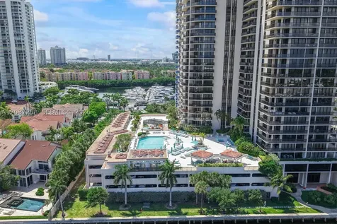 19667 Turnberry Way Aventura FL 33180