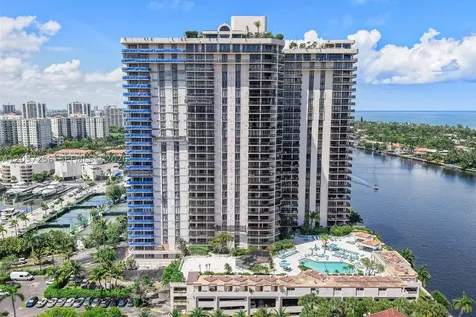 19667 Turnberry Way Aventura FL 33180