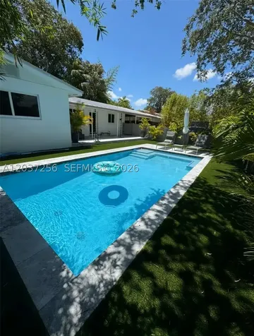 424 NE 28th Drive Wilton Manors FL 33334