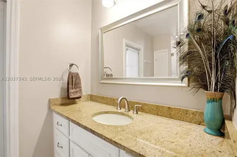 7880 SW 180th Terrace Palmetto Bay FL 33157