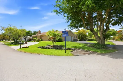 7880 SW 180th Terrace Palmetto Bay FL 33157