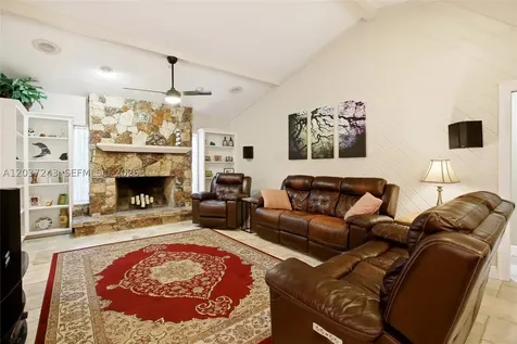 7880 SW 180th Terrace Palmetto Bay FL 33157