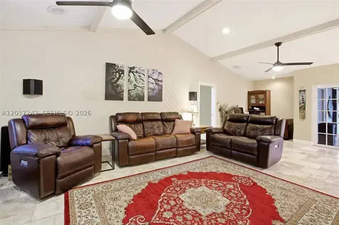 7880 SW 180th Terrace Palmetto Bay FL 33157