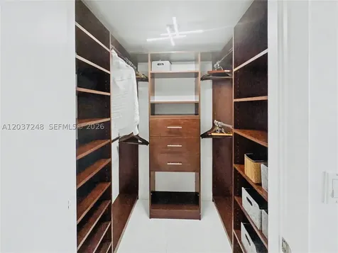 465 Brickell Avenue Miami FL 33131