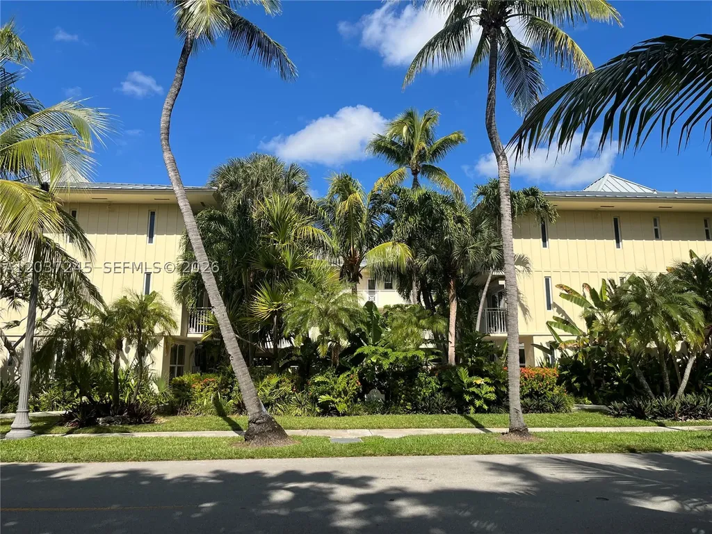 255 Sunrise Drive Key Biscayne FL 33149