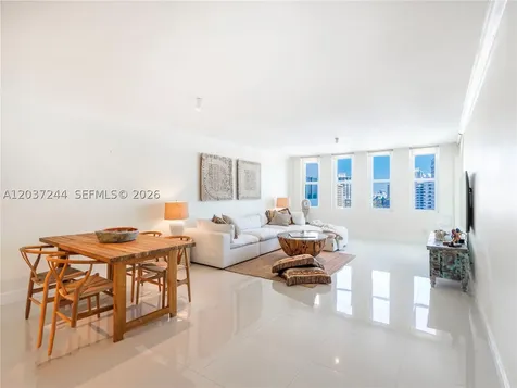 5401 Collins Avenue Miami Beach FL 33140