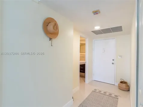 5401 Collins Avenue Miami Beach FL 33140