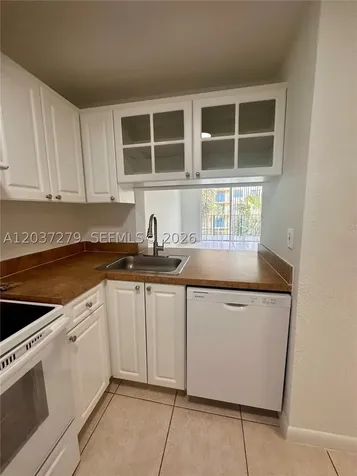 9360 Fontainebleau Boulevard Miami FL 33172