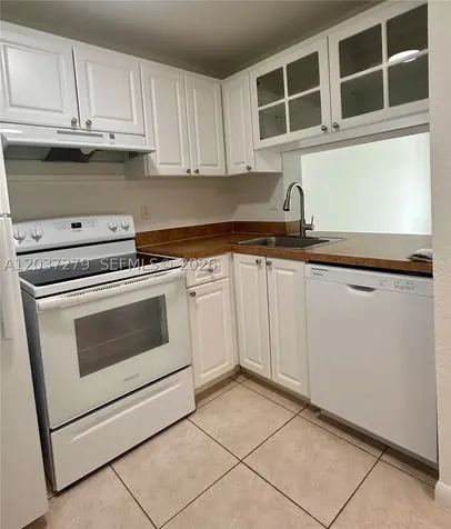 9360 Fontainebleau Boulevard Miami FL 33172