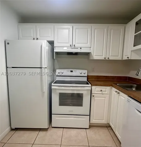 9360 Fontainebleau Boulevard Miami FL 33172