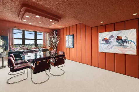5500 Collins Avenue Miami Beach FL 33140