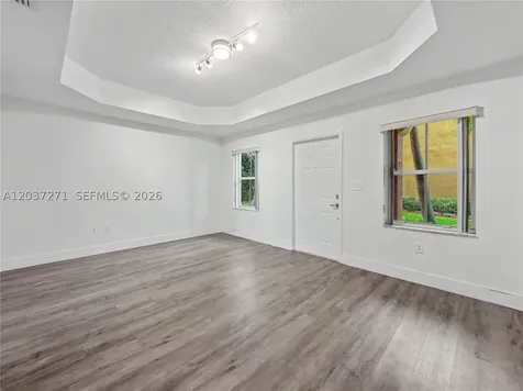 10573 SW 6th Street Pembroke Pines FL 33025