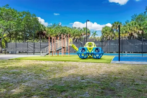 4235 N University Drive Sunrise FL 33351