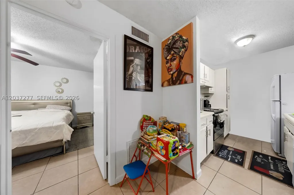 4381 W Mcnab Road Pompano Beach FL 33069