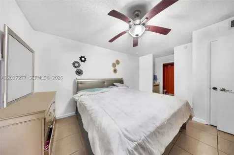 4381 W Mcnab Road Pompano Beach FL 33069