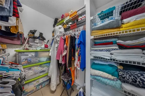 4381 W Mcnab Road Pompano Beach FL 33069