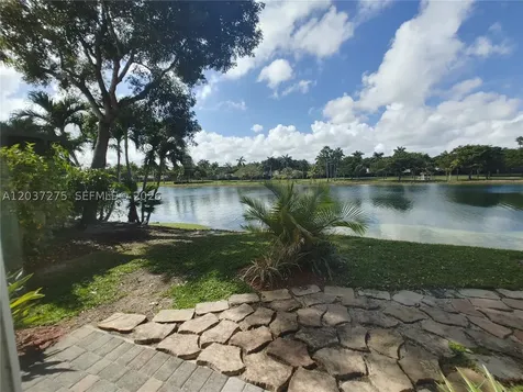 21872 SW 95th Place Cutler Bay FL 33190