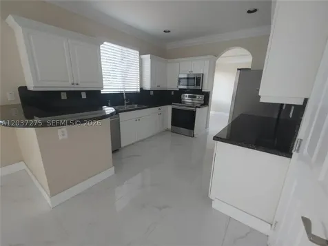 21872 SW 95th Place Cutler Bay FL 33190
