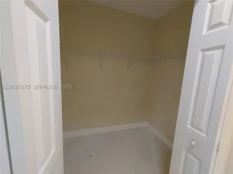 21872 SW 95th Place Cutler Bay FL 33190