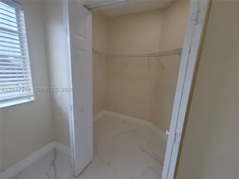 21872 SW 95th Place Cutler Bay FL 33190
