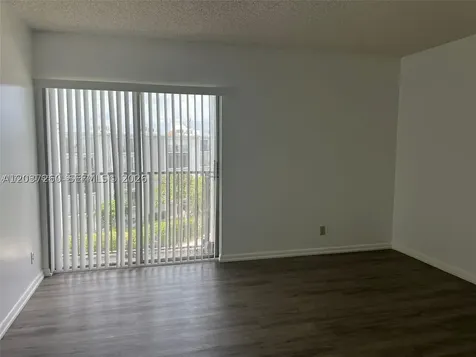 8610 N Sherman Circle Miramar FL 33025