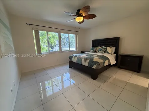 1965 S Ocean Boulevard Lauderdale By The Sea FL 33062