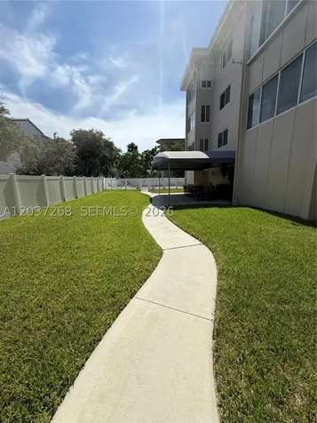 1965 S Ocean Boulevard Lauderdale By The Sea FL 33062