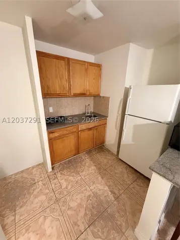 505 E 18th Street Hialeah FL 33013