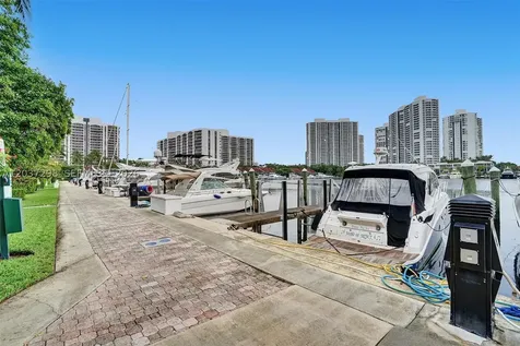 3545 Magellan Circle Aventura FL 33180