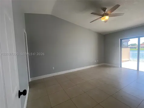 11800 SW 123rd Avenue Miami FL 33186