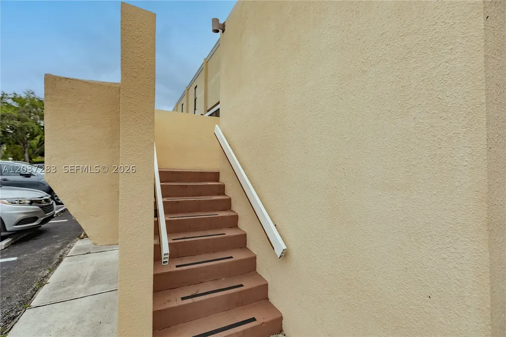 2931 SW 87th Terrace Davie FL 33328