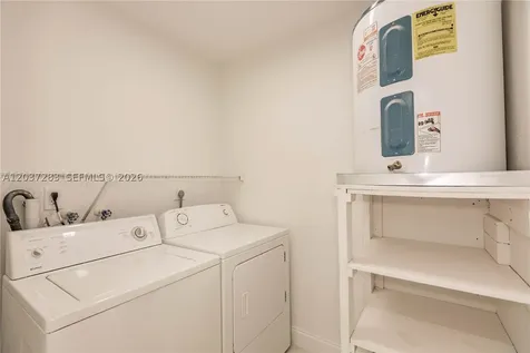 2931 SW 87th Terrace Davie FL 33328
