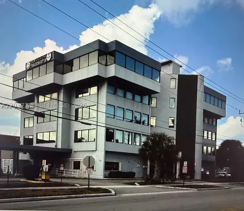 2100 W 76th Street Hialeah FL 33016