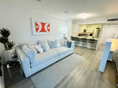 2501 S Ocean Drive Hollywood FL 33019