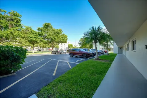 1024 SE 3rd Avenue Dania Beach FL 33004