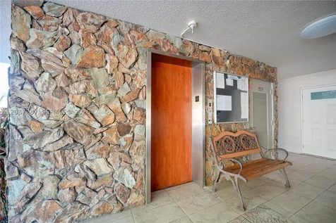 1024 SE 3rd Avenue Dania Beach FL 33004