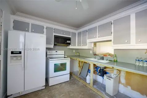 1024 SE 3rd Avenue Dania Beach FL 33004