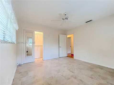 192 SW 62nd Terrace Plantation FL 33317