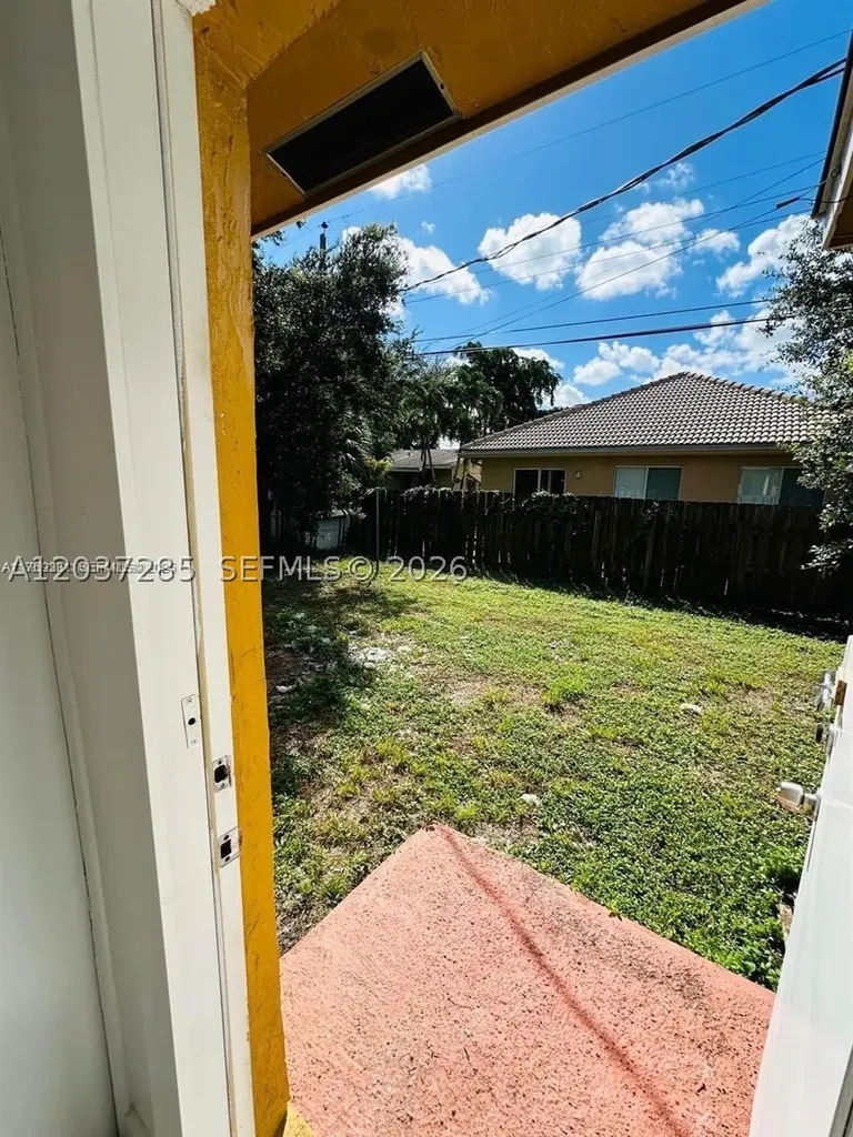 2620 NW 14th Court Fort Lauderdale FL 33311