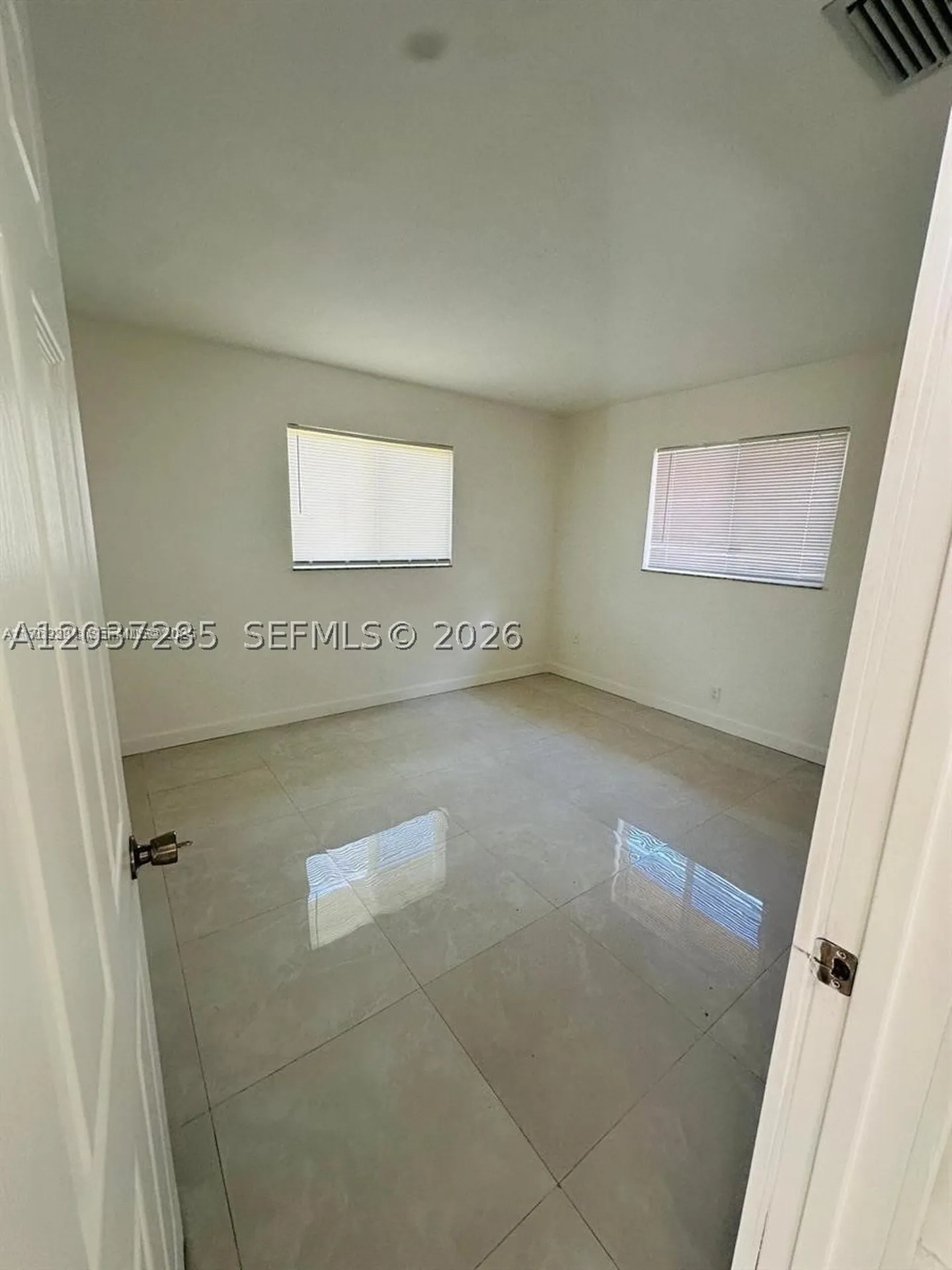 2620 NW 14th Court Fort Lauderdale FL 33311