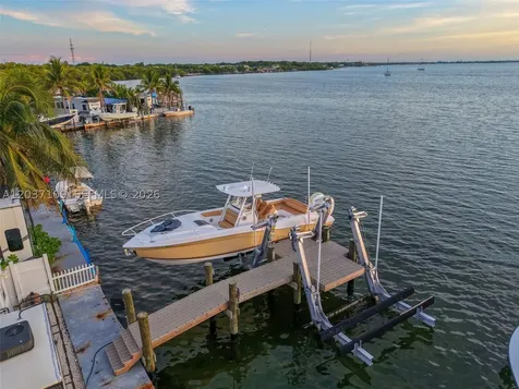 325 Calusa Street Key Largo FL 33037