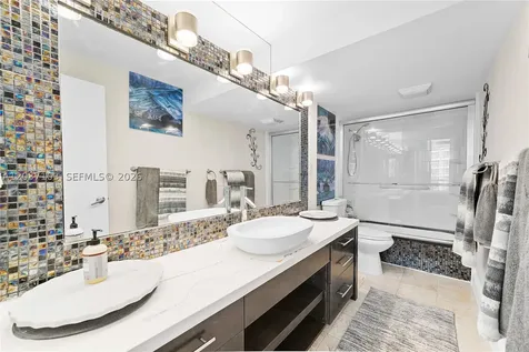 10275 Collins Avenue Bal Harbour FL 33154