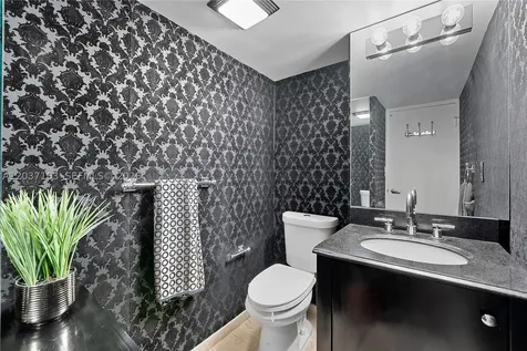 10275 Collins Avenue Bal Harbour FL 33154