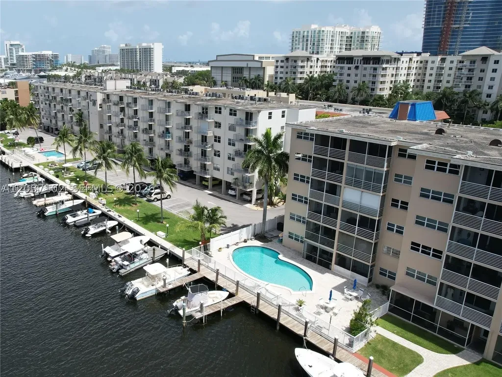 1617 SE 15th Street Fort Lauderdale FL 33316
