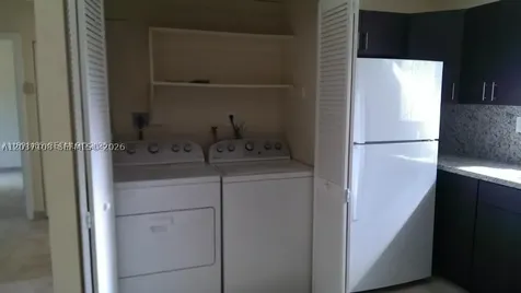18223 Oleta Drive North Miami Beach FL 33160